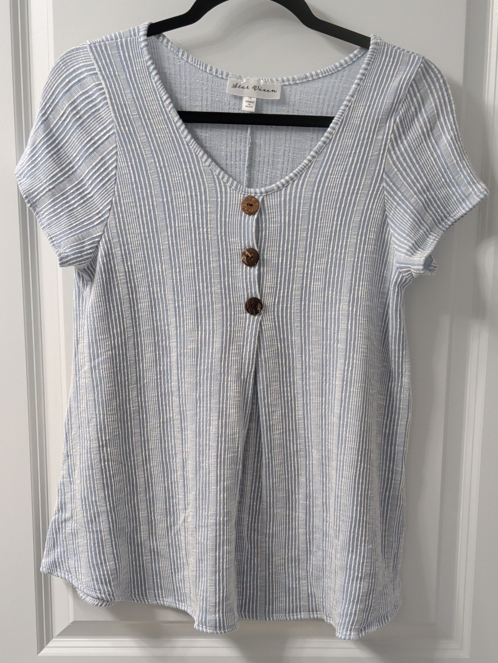 Star Vixen Light Blue & White Striped Button Front Scoop Top